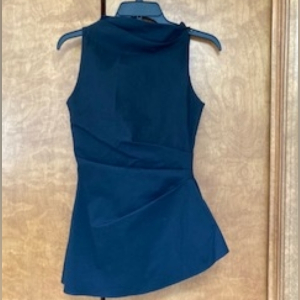 McQueen, 38,Elegant Black Sleeveless Top - Picture 3 of 5